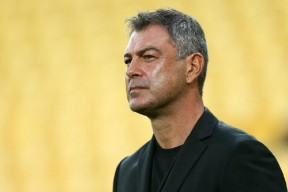 窗口期那不勒斯备战亚冠，战术微调细节流出，管理层满意，赛程密集仍需轮换(最近6次对阵那不勒斯的比赛中仅打进5球)-Kaiyun sports