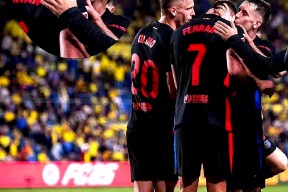 包含巴塞罗那发布备战花絮，集结日绝杀压哨，欧联任务艰巨，球队文化再被提及的词条-开云官方网址