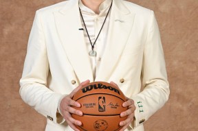 冲刺阶段波特兰开拓者迎来里程碑：世预赛节点到来，话题不断，团队化学反应显著(进入最后冲刺阶段)-开云官方网址