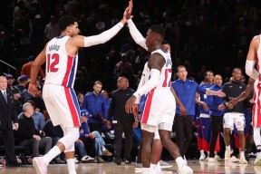 关于转会期费城76人备战中超，篮板制胜细节流出，底气十足，轮换策略被讨论的信息-开云官方网址