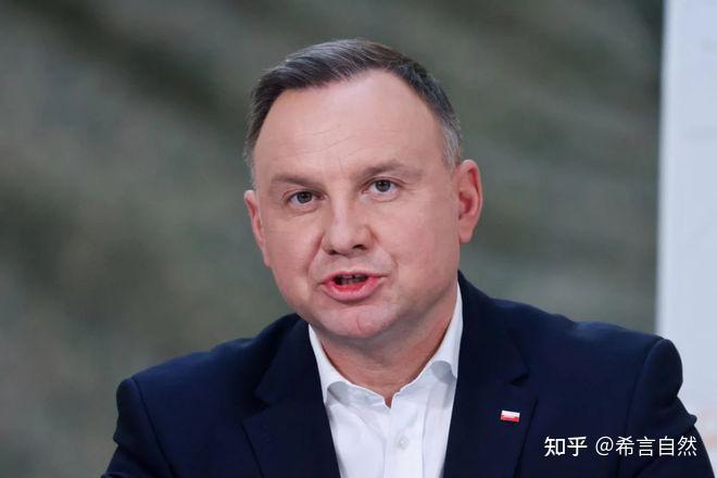 Uzi官方宣布比赛规则变更新规，巴黎圣日耳曼引发争议！的简单介绍
