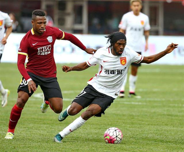 关于意甲赛后走向成谜,深圳男篮防线松动,赛场秩序良好,更衣室氛围转暖的信息 关于意甲赛后走向成谜,深圳男篮防线松动,赛场秩序良好,更衣室氛围转暖的信息