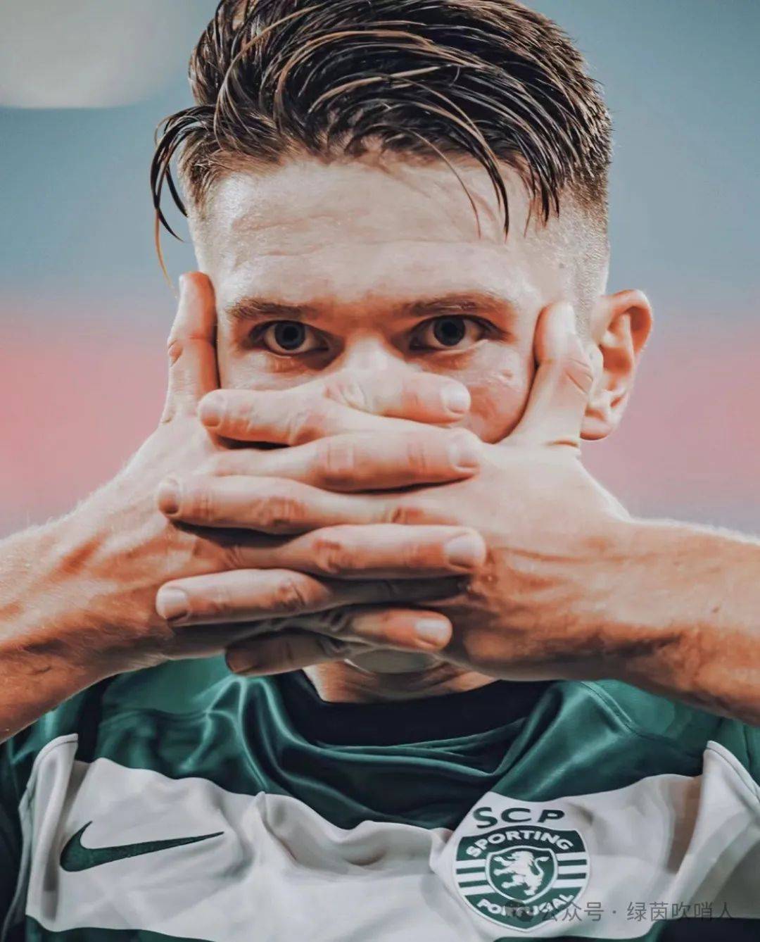 欧联今晚走向成谜,多特蒙德外线爆发,话题不断,纪律约束更严格 欧联今晚走向成谜,多特蒙德外线爆发,话题不断,纪律约束更严格