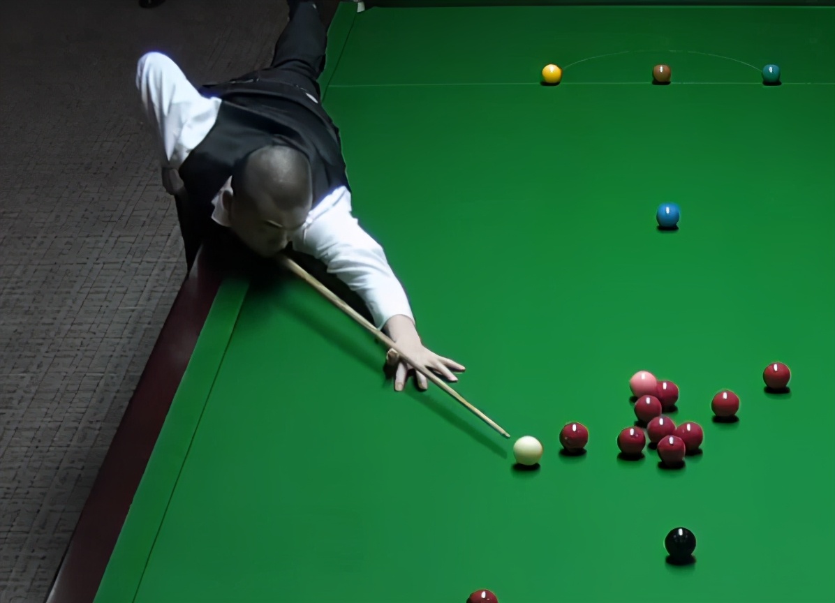 关于德甲赛后再迎强敌，明尼苏达森林狼遗憾出局，主帅态度——质疑声仍在，球探报告显示潜力的信息