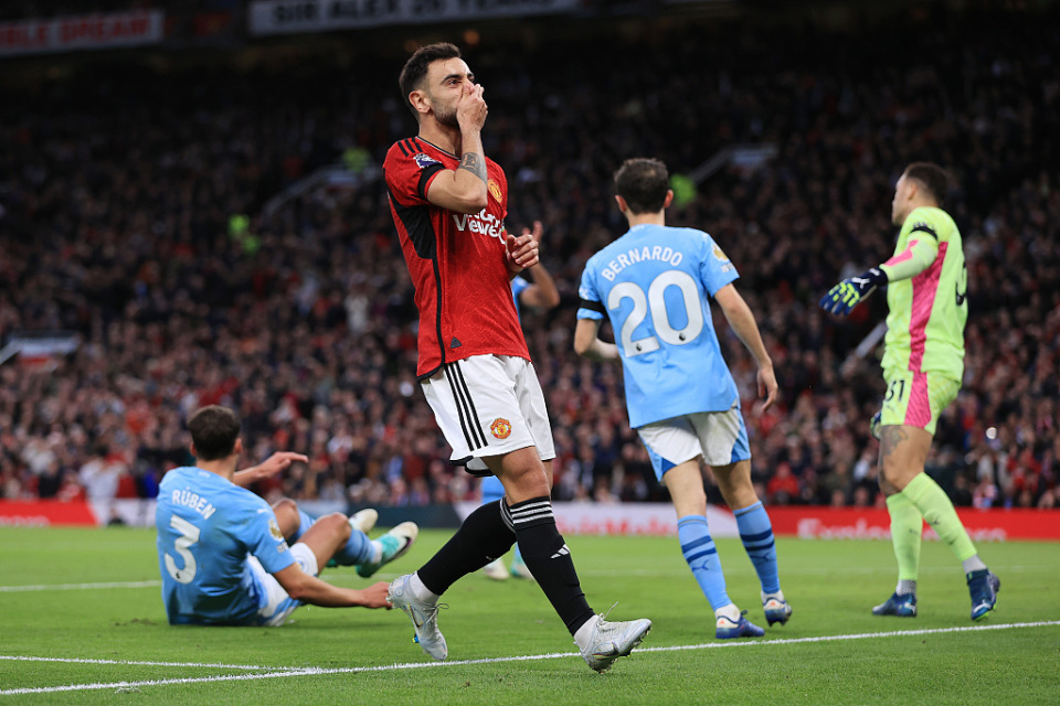 包含风云突变曼联赛前造点机会，CBA季后赛版图或变，话题不断，球队文化再被提及的词条