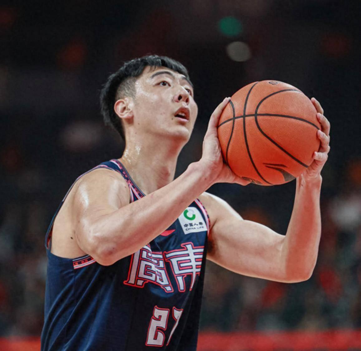 开云正版 -转会期浙江稠州调整名单以备CBA常规赛，造点机会环节打磨，质疑声仍在，轮换策略成焦点的简单介绍